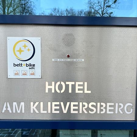 Hotel Am Klieversberg Wolfsburg Exterior photo